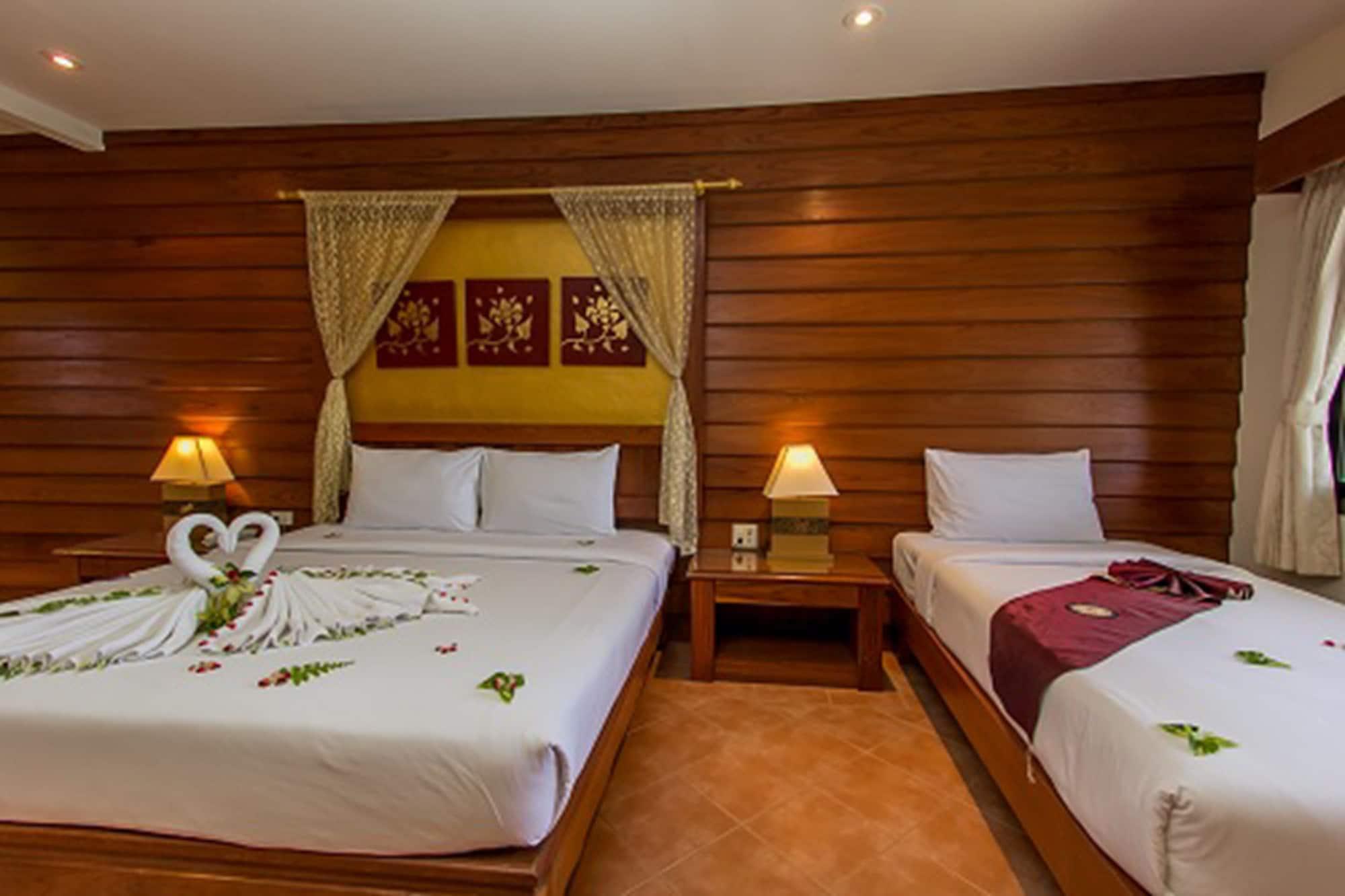 Bel Aire Patong Hotel Exterior photo