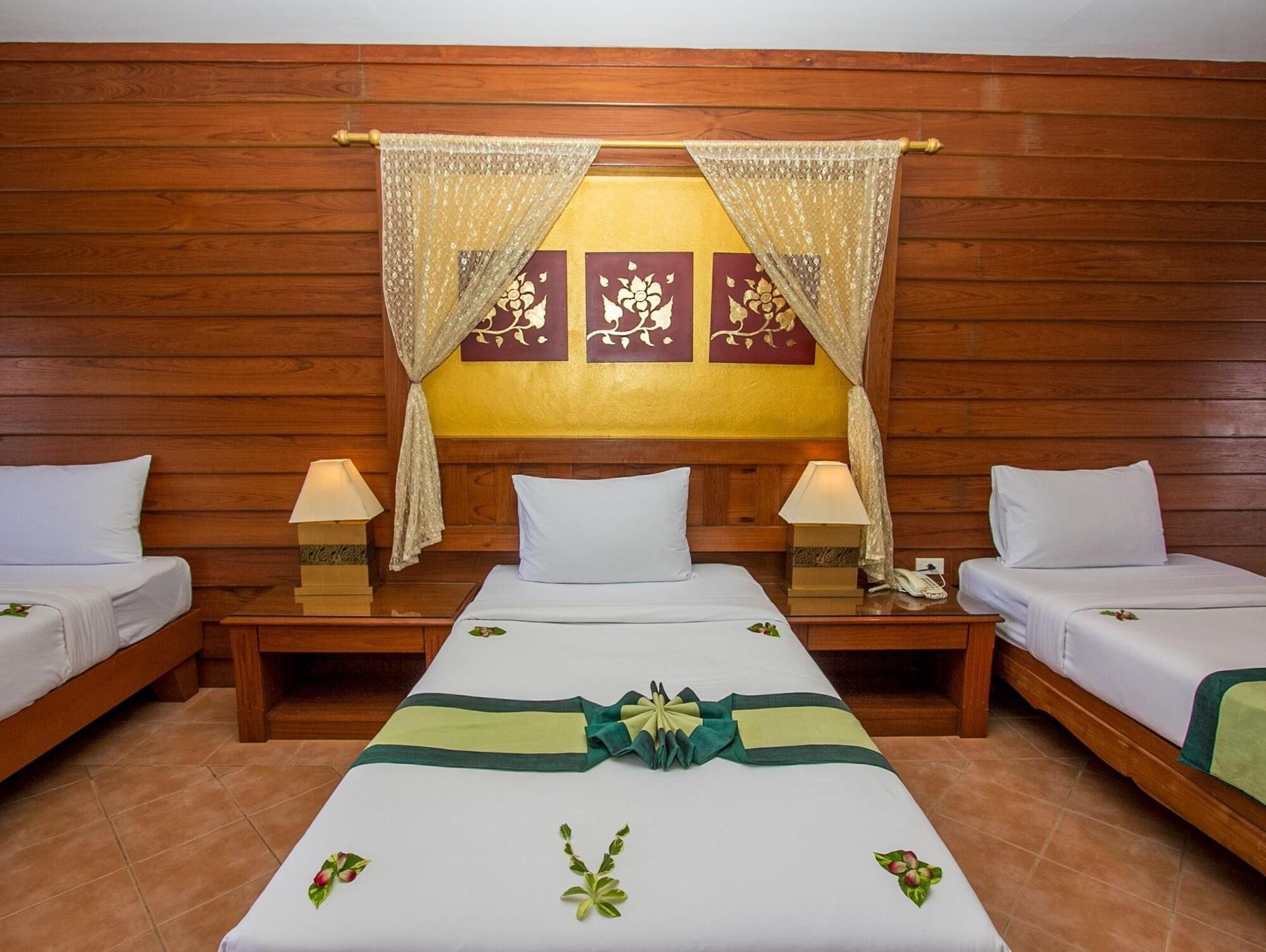 Bel Aire Patong Hotel Exterior photo